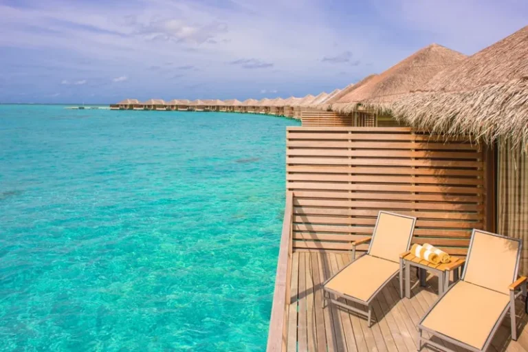 Best Resorts in the Maldives: 9 Stunning Islands Worth the Splurge