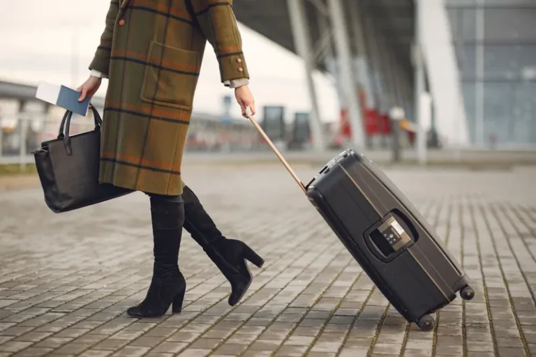 Best Travel Apps 2026: 12 Essential Apps to Download Before Your Next Trip
