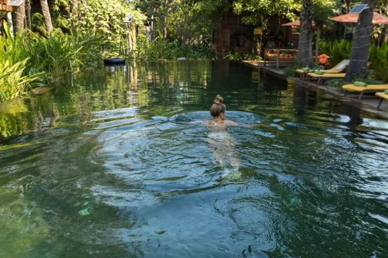 Airbnb Tips for Guests: How to Book, Stay, and Check Out Like a Pro