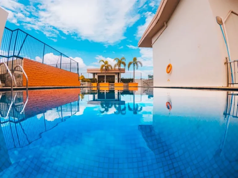 Bed and Breakfast vs Hotel: Which Stay Fits Your Trip Best?